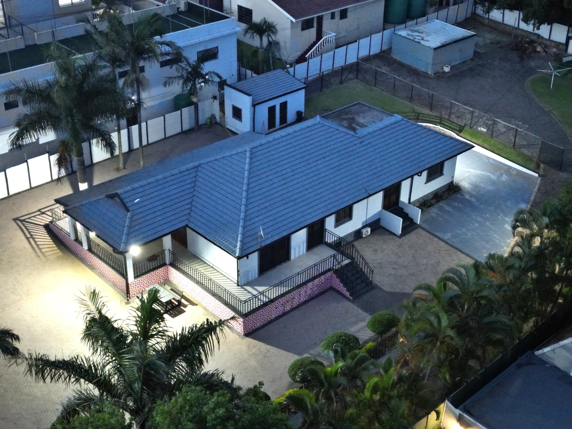 4 Bedroom House For Sale in Durban North, Durban, KwaZulu Natal