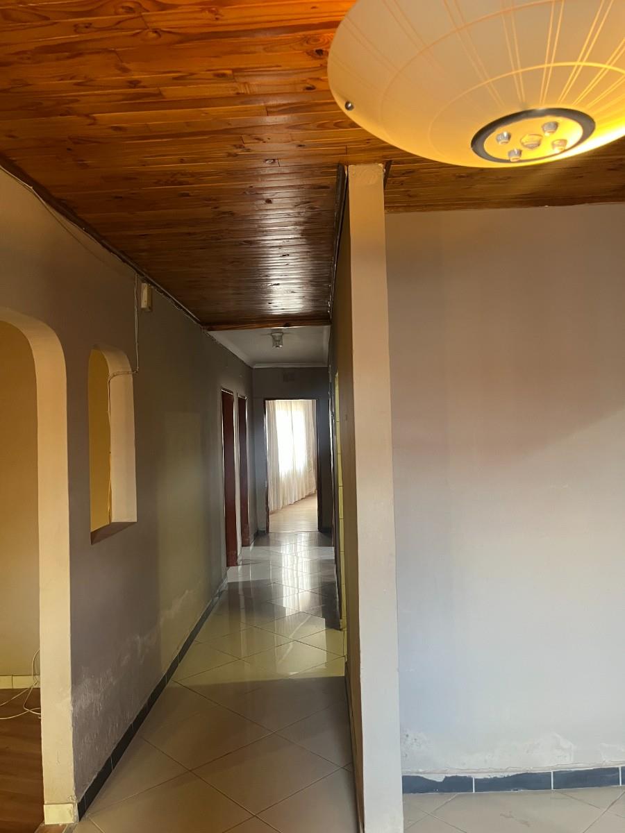 3 Bedroom House To Rent in Seshego-B