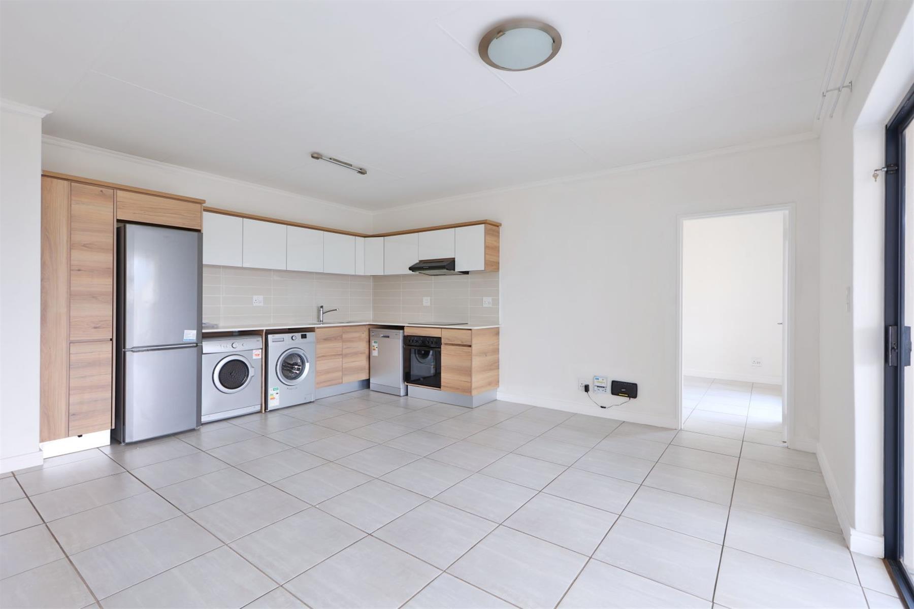 Apartment for rent in Waterfall, Midrand