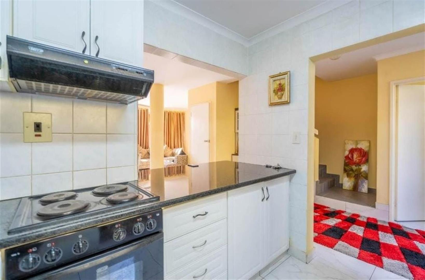TOWNHOUSE For Sale in Morningside, Durban, KwaZulu Natal