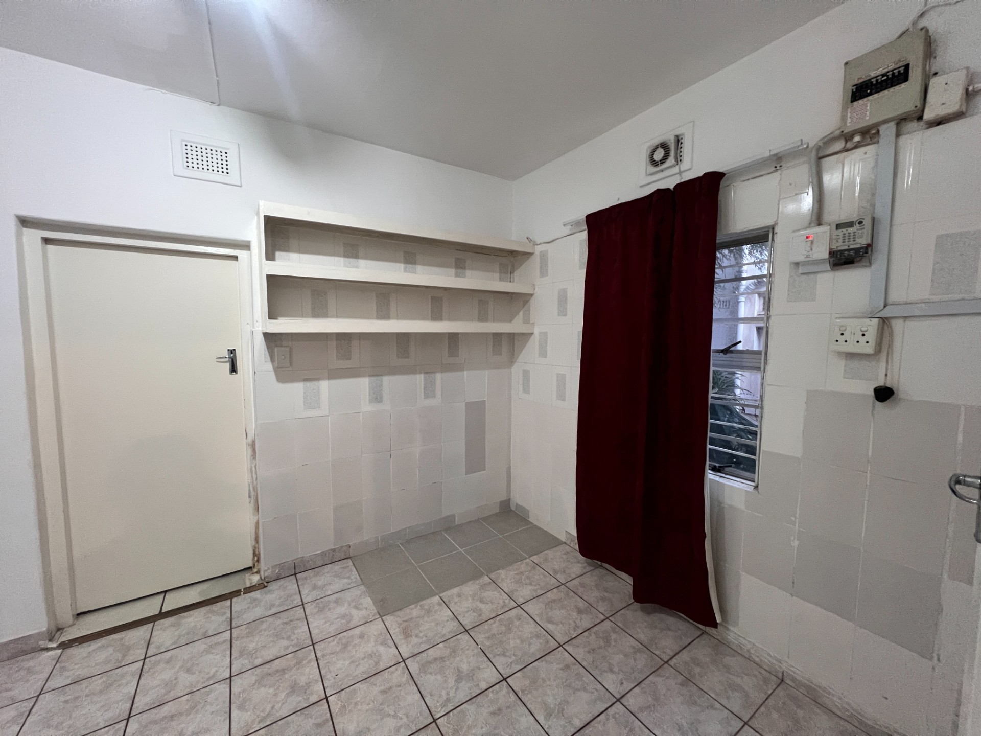 1 Bedroom Apartment To Rent in Umbilo, Durban, KwaZulu-Natal