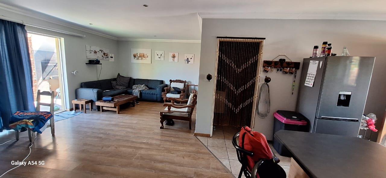 Welcome Home: Find Your Peaceful Sanctuary in Nature in Camelot, Kimberley