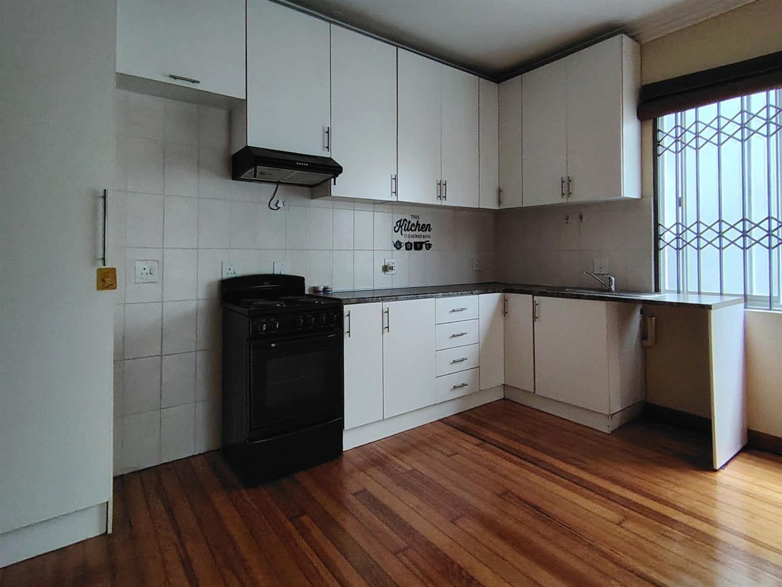 Adorable Apartment For Sale in Morningside, Durban