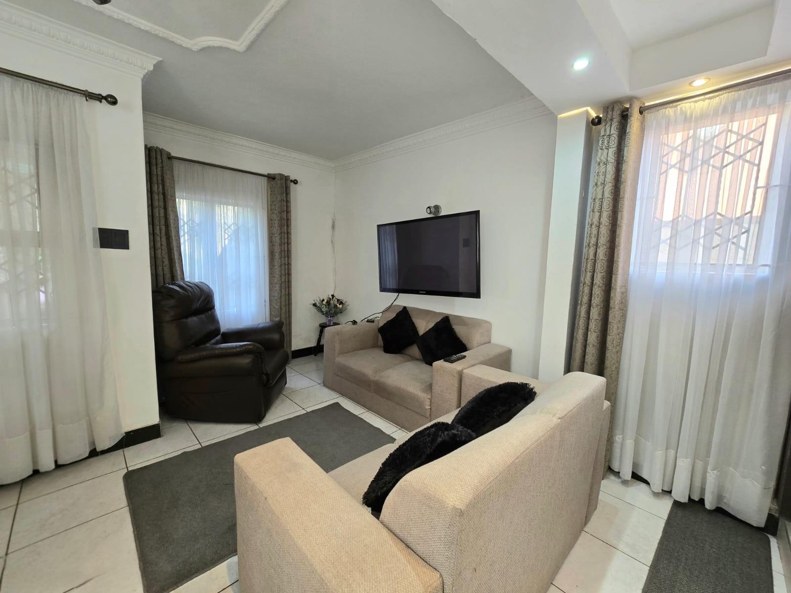House For Sale in Crossmoor, Chatsworth, KwaZulu Natal