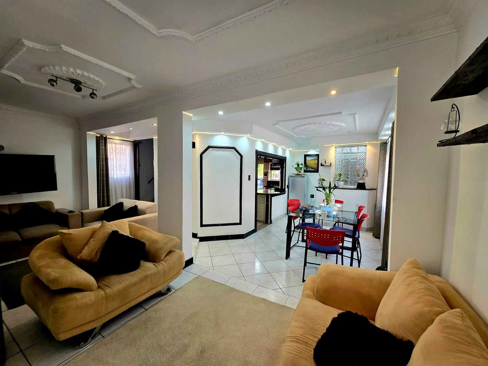 House For Sale in Crossmoor, Chatsworth, KwaZulu Natal