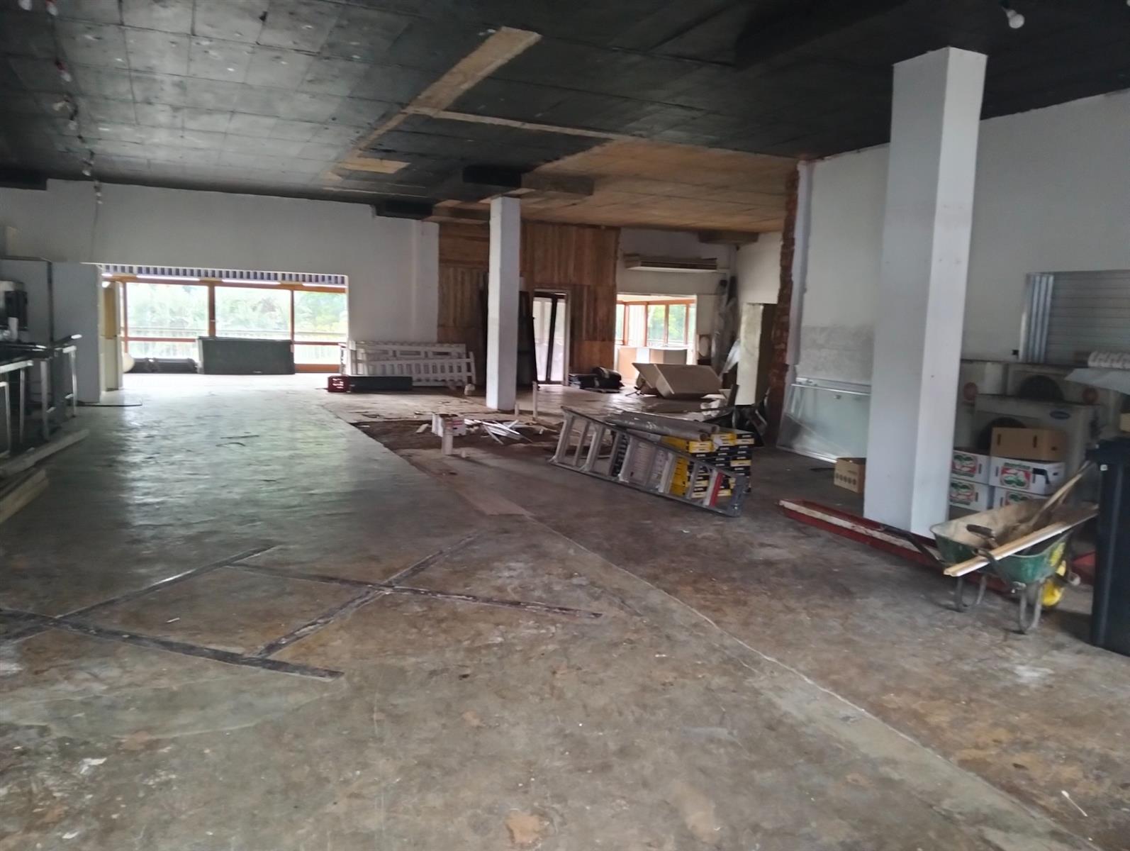 Retail Space To Rent in Central Hillcrest, KwaZulu Natal