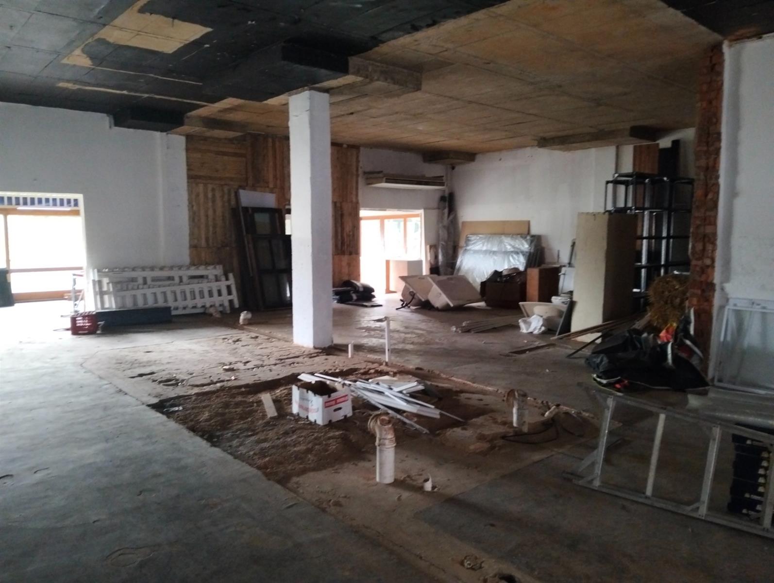 Retail Space To Rent in Central Hillcrest, KwaZulu Natal