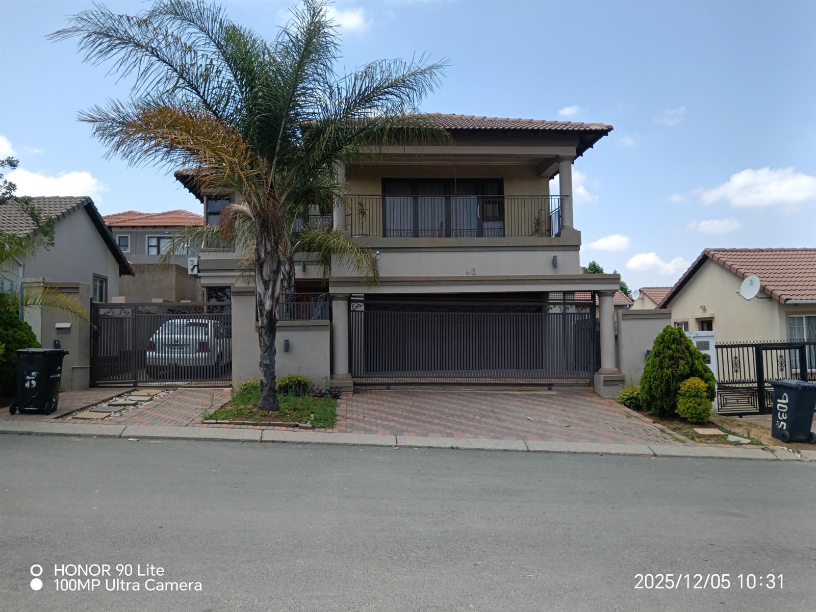 House for rent in Cosmo City, Roodepoort, 260 m²