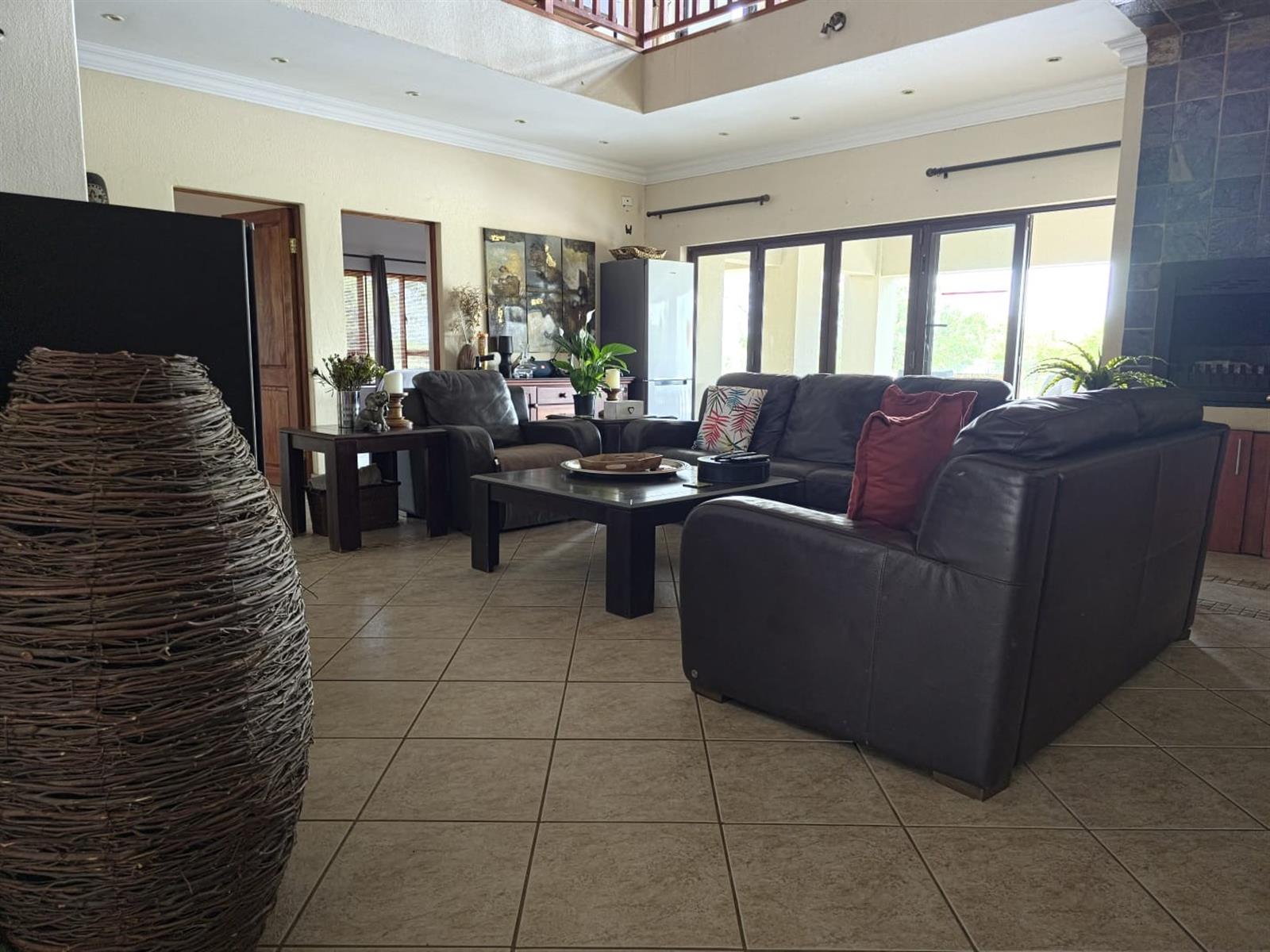 6-Bedroom Lodge In Zebula Golf Estate with spectacular views