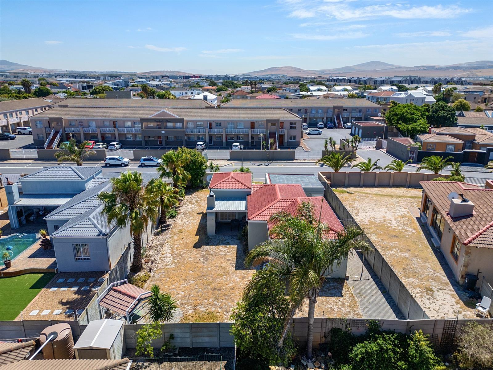 3-Bedroom House For Sale / Parklands