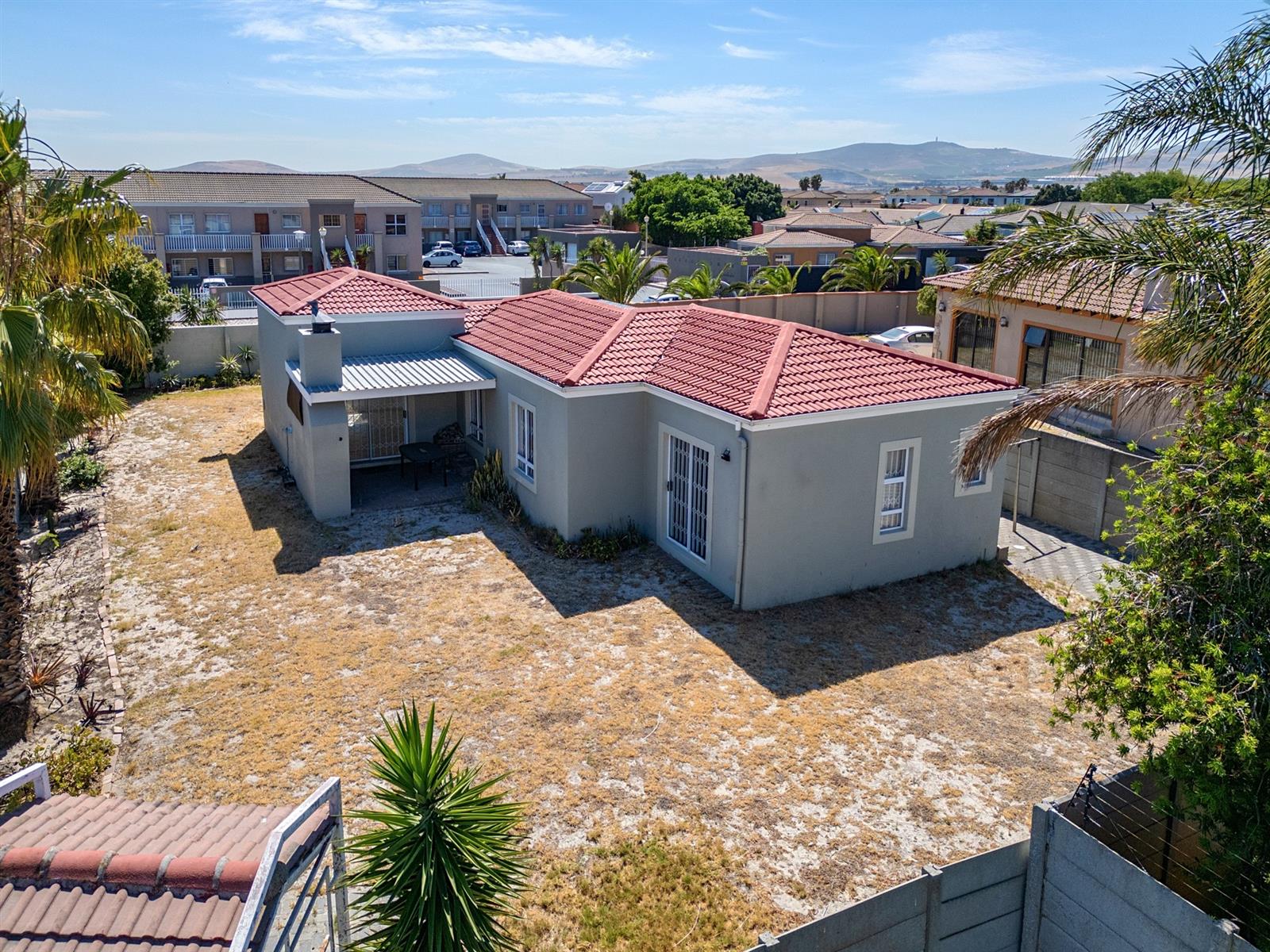 3-Bedroom House For Sale / Parklands