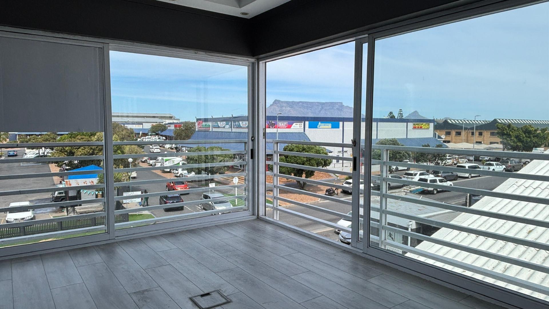 Commercial Property To Rent in Montague Gardens, Milnerton