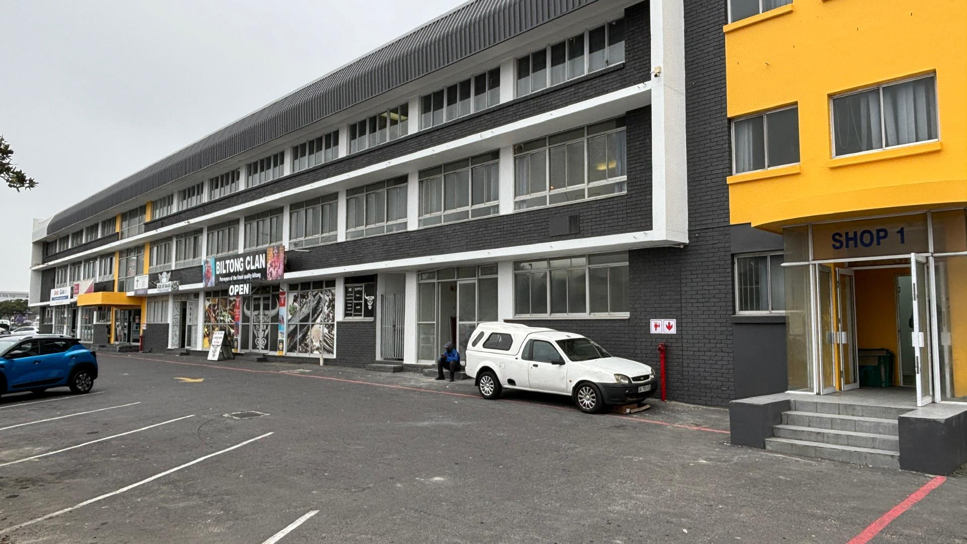 Commercial Property To Rent in Montague Gardens, Milnerton