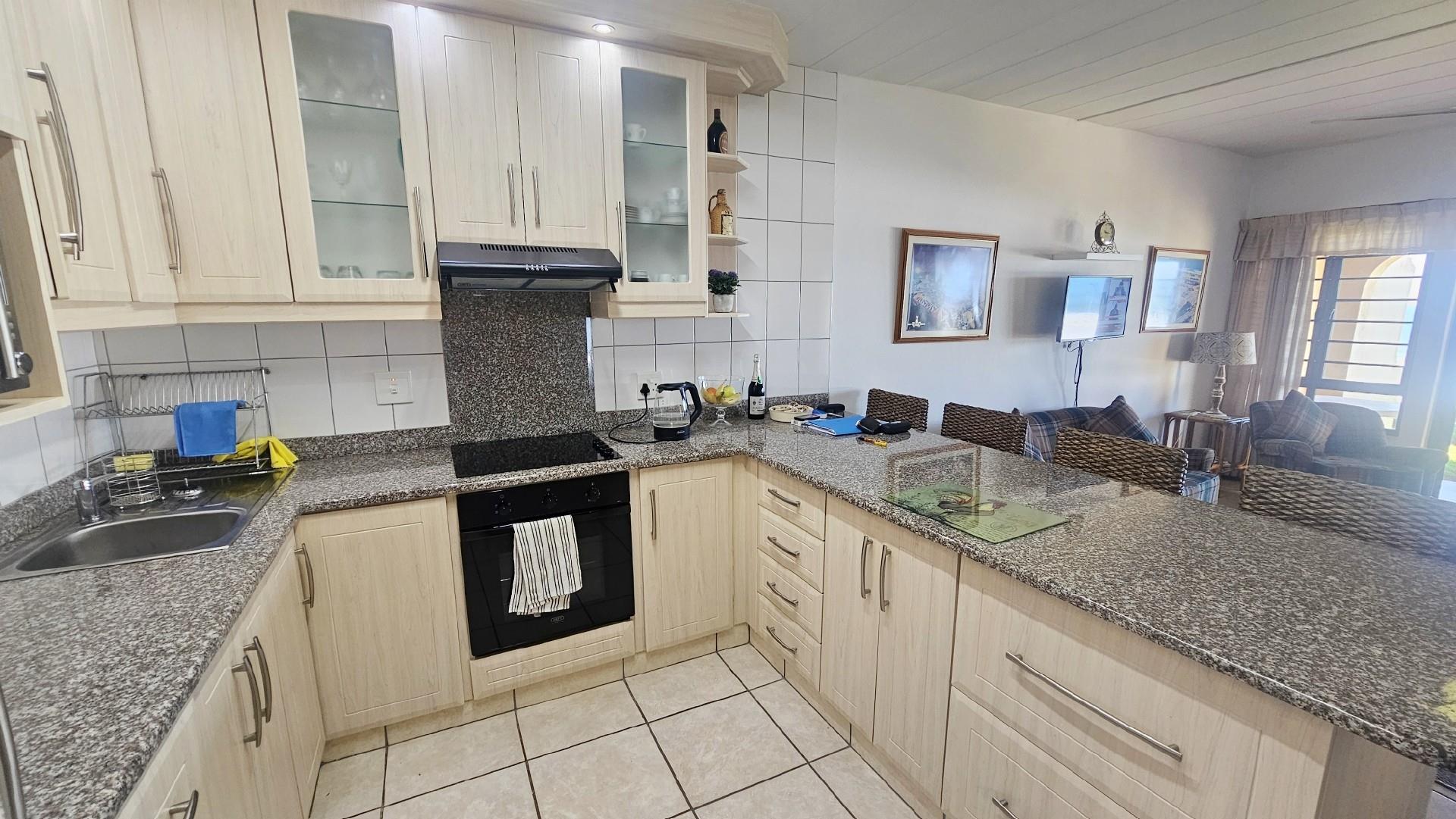 2 bedroom Apartment For Sale in Shelly Beach, Margate, KwaZulu Natal