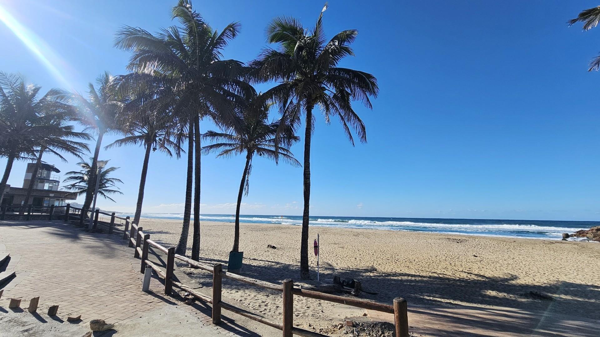 Apartment For Sale in Shelly Beach, Margate, KwaZulu Natal
