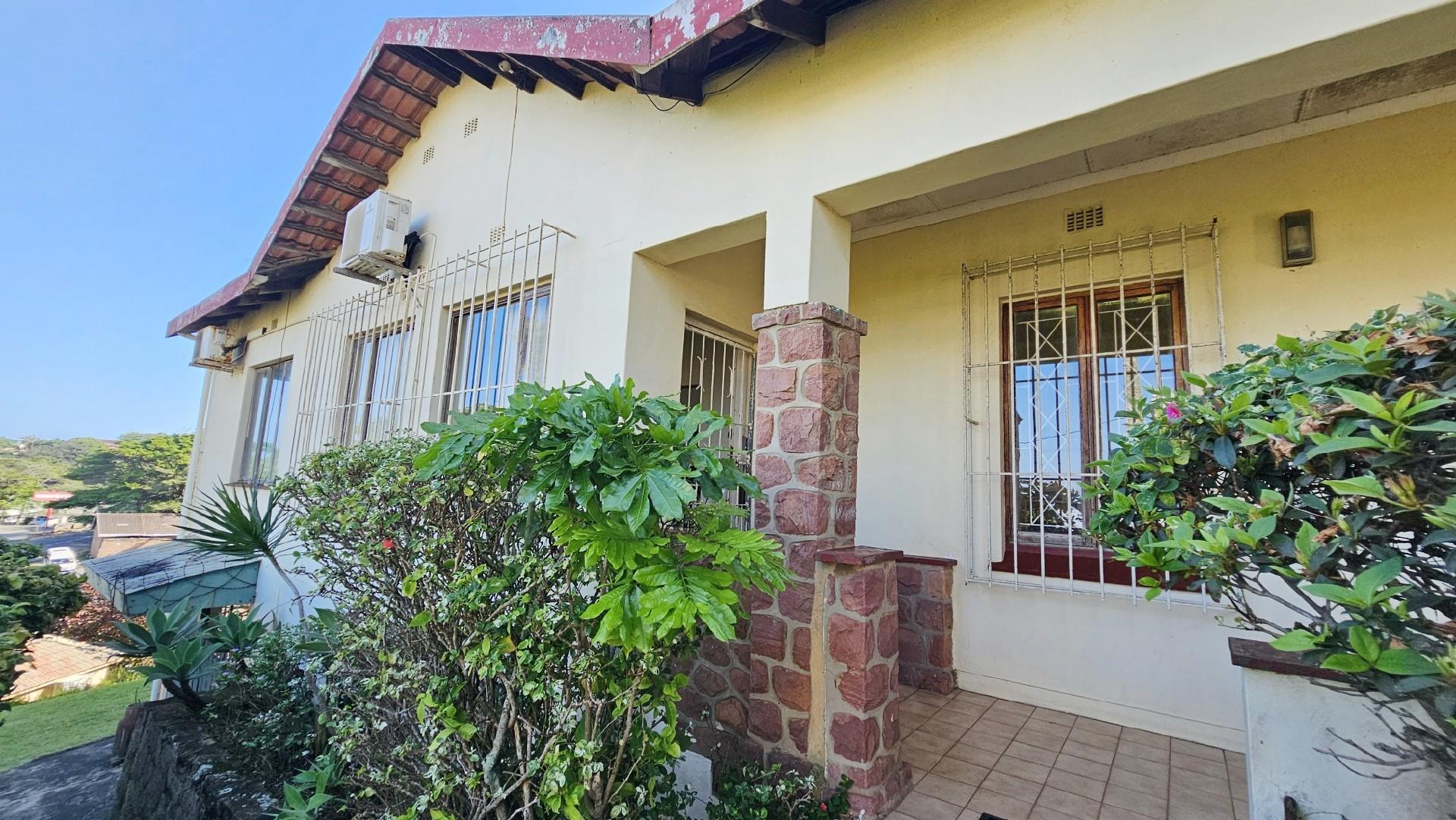 3 bedroom,2 bathroom Home For Sale in Margate, KwaZulu Natal