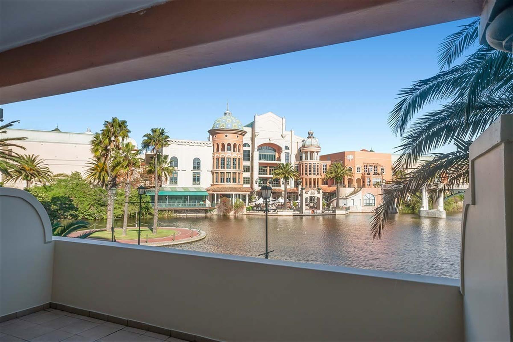 Studio Apartment for sale in Century City, Milnerton, 69 m²