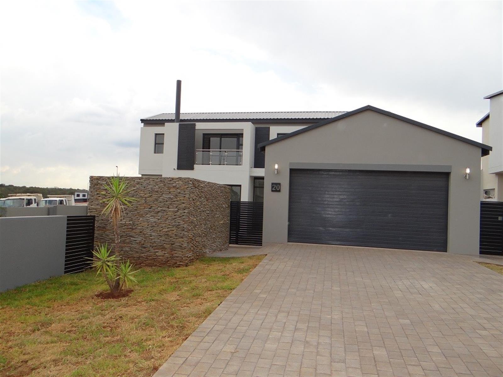 4 Bedroom House For Sale in Fountainbrook Estate, Midstream Estate, Centurion