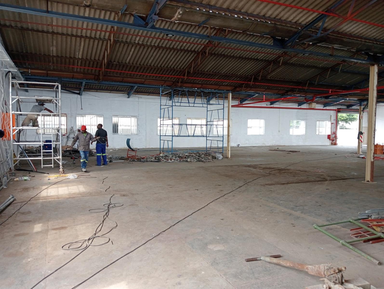 Massively reduced Rental-Industrial Property To Rent in Central New Germany, Pinetown KZN.