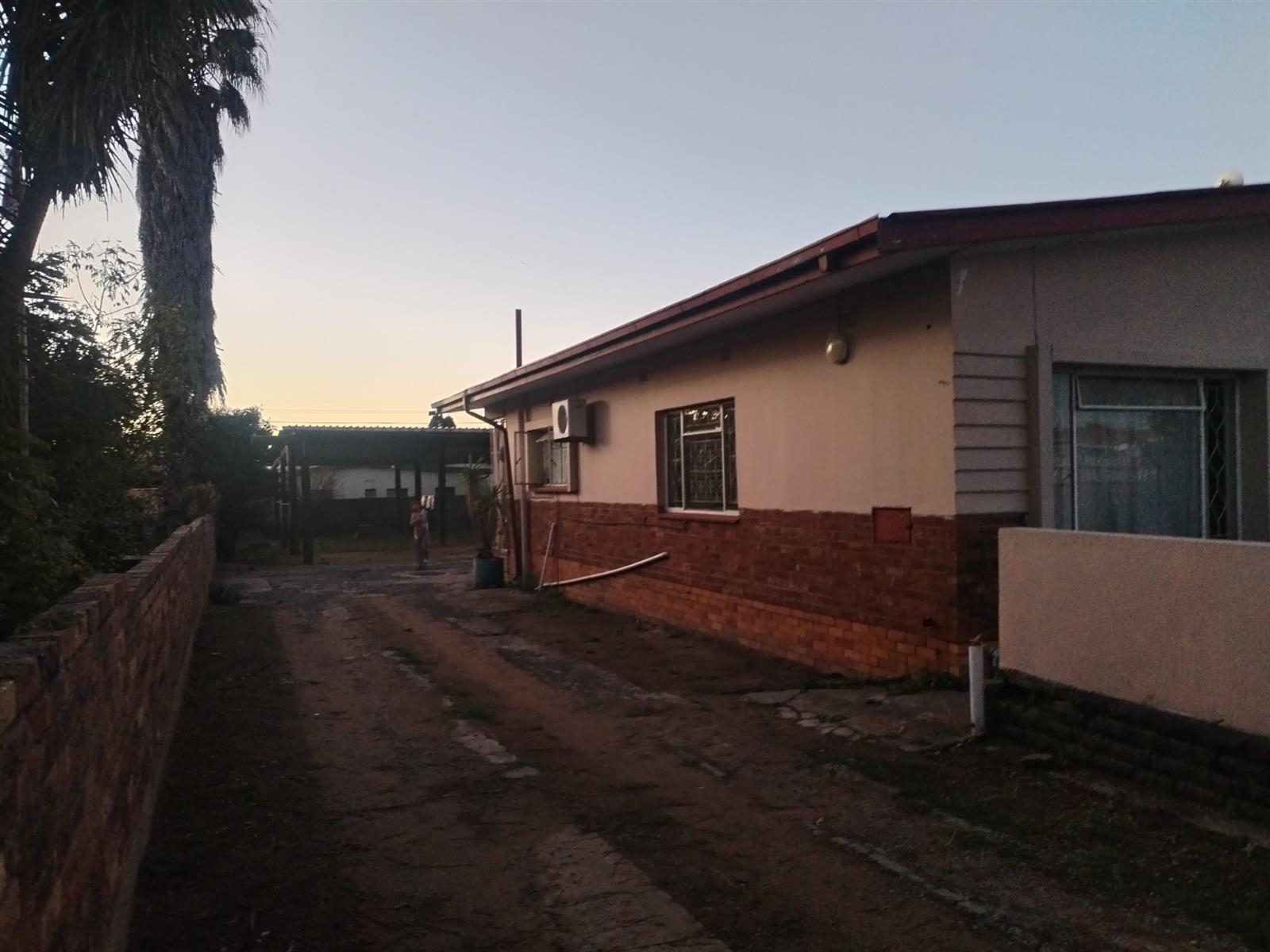 House For Sale in Lennoxton, Newcastle, KwaZulu Natal