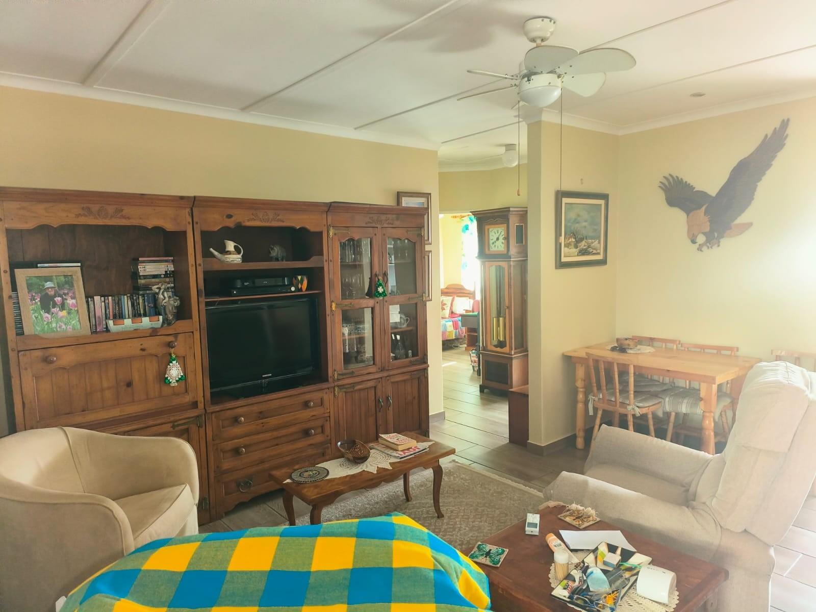 Upgraded Ground-Floor 2-Bedroom Retirement Unit in a Sought-After Scottburgh Complex