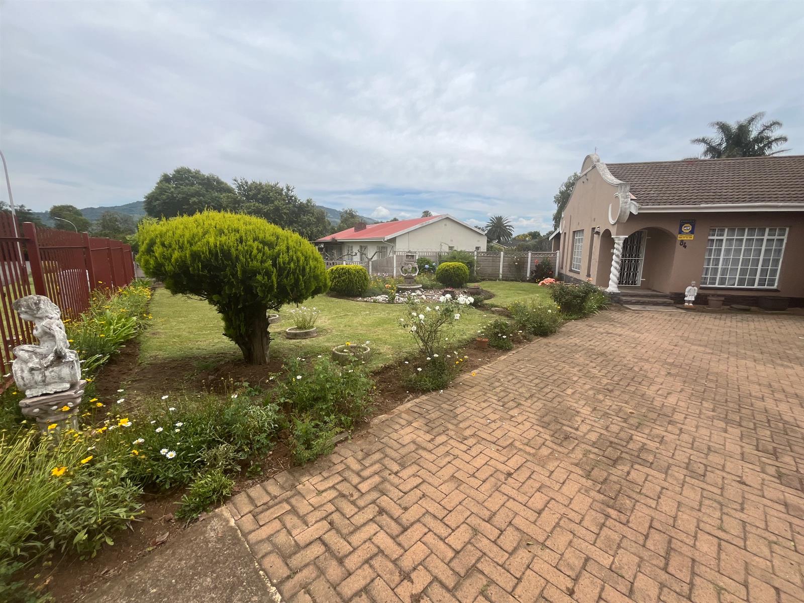 4 bedroom House For Sale in Dundee, KwaZulu Natal