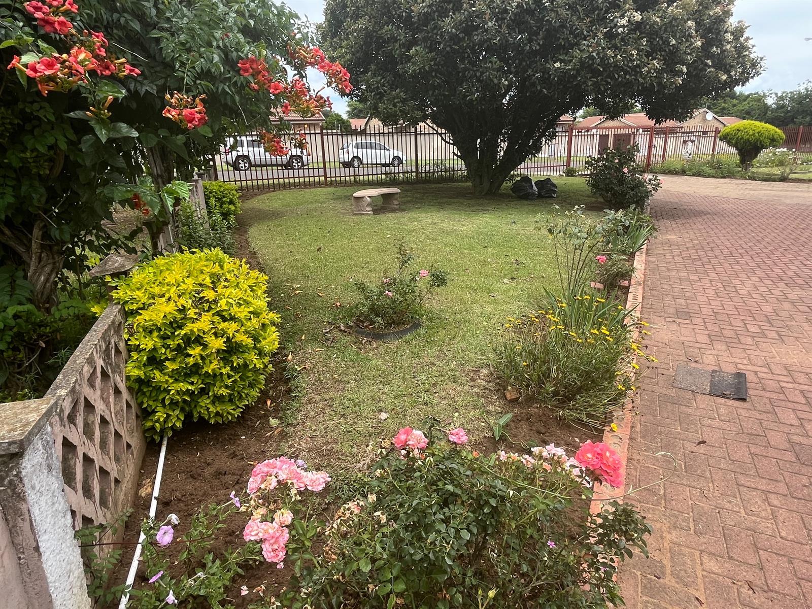 4 bedroom House For Sale in Dundee, KwaZulu Natal