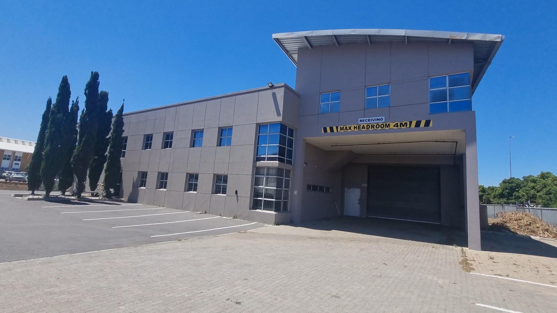 3100sqm Warehouse To Rent in Montague Gardens, Milnerton