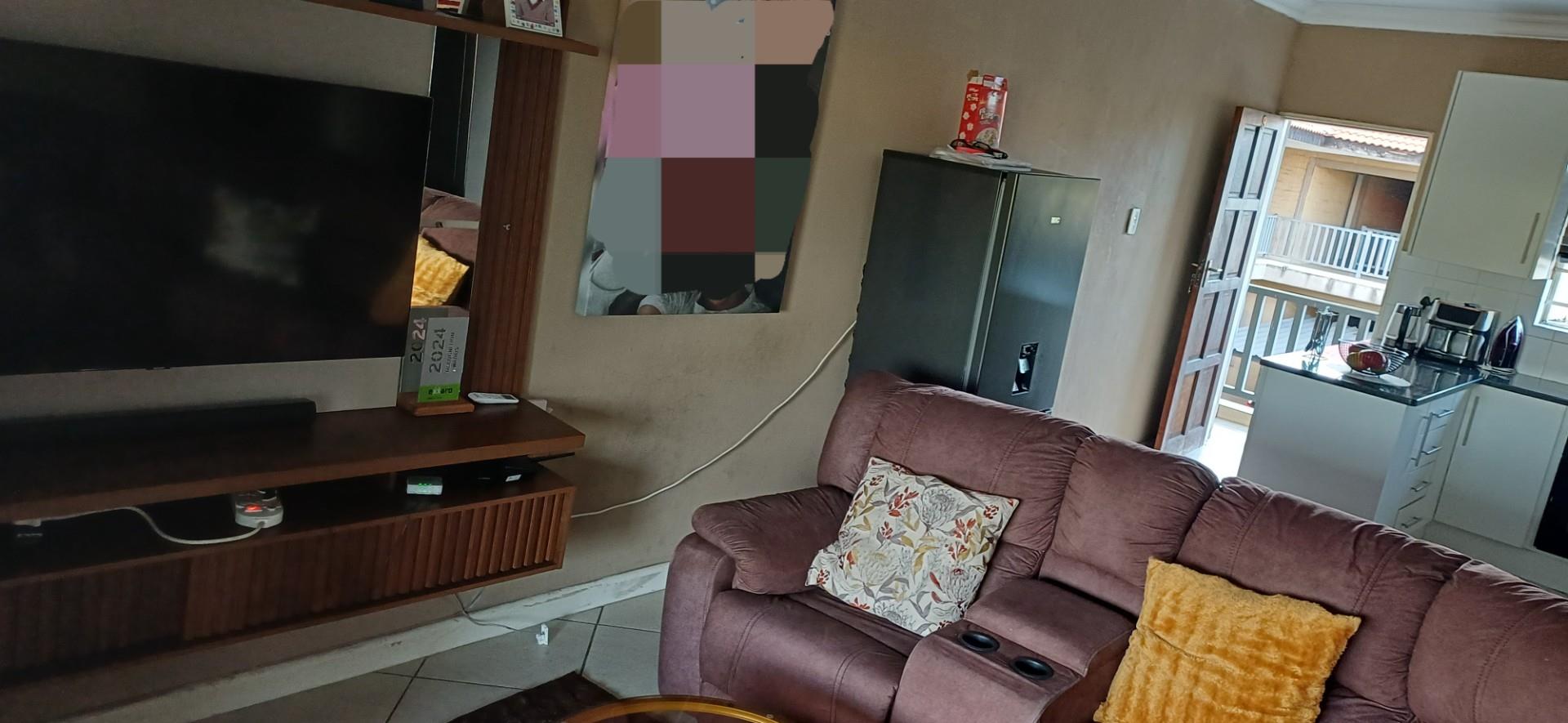Two-bedroom Apartment For Sale in Kriel