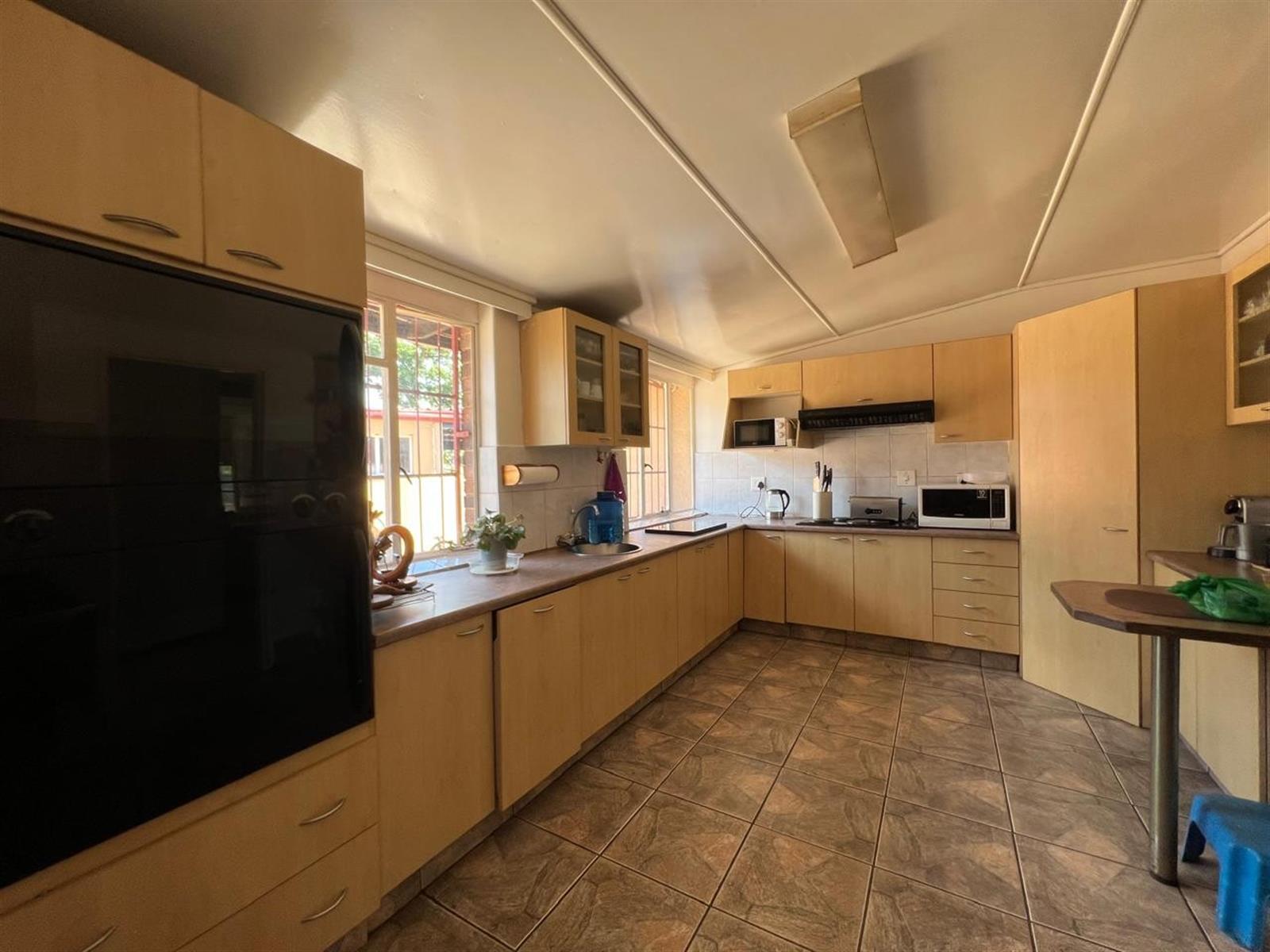 House For Sale in Sasolburg Central, Sasolburg