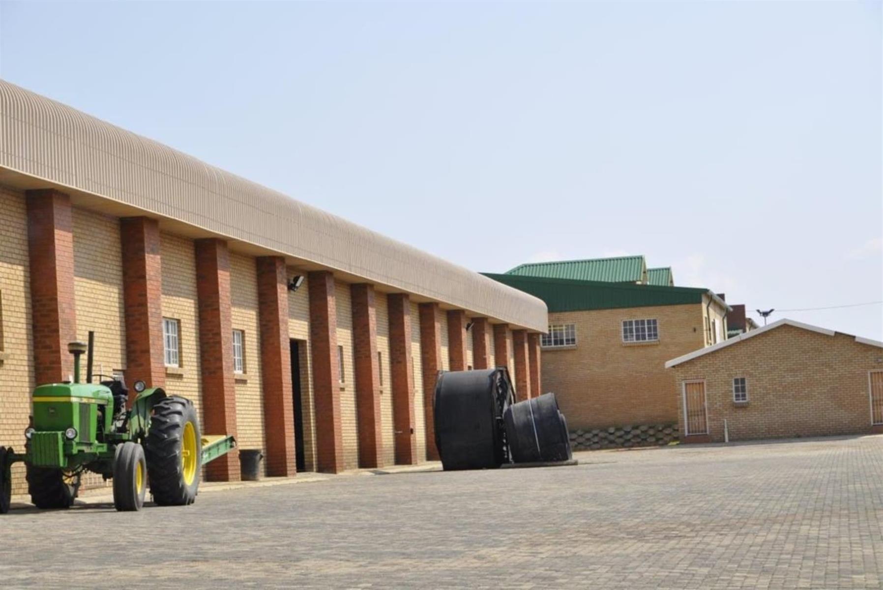 Industrial Property For Sale in Marelden, Witbank