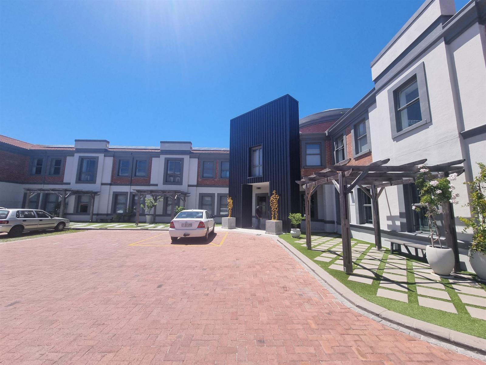 691sqm Office To Rent in Century City, Milnerton