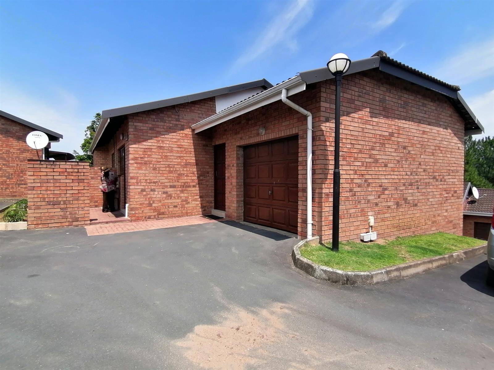 Margate. Townhouse in secure eco estate