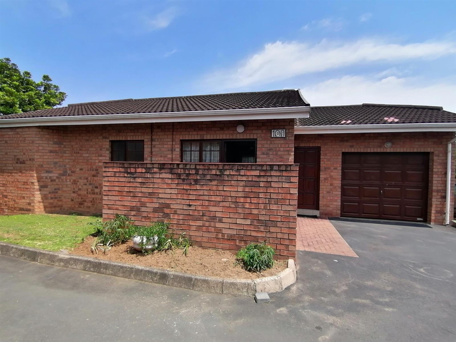 Margate. Townhouse in secure eco estate