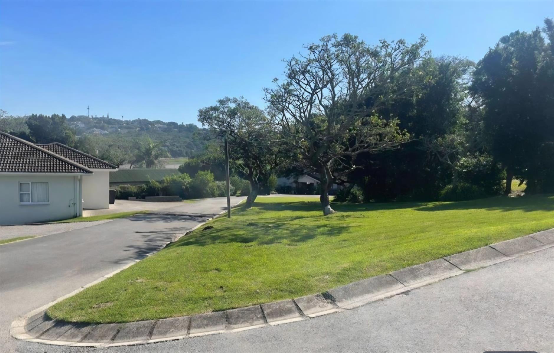 Corner Plot for Sale Quinera Lagoon Estate