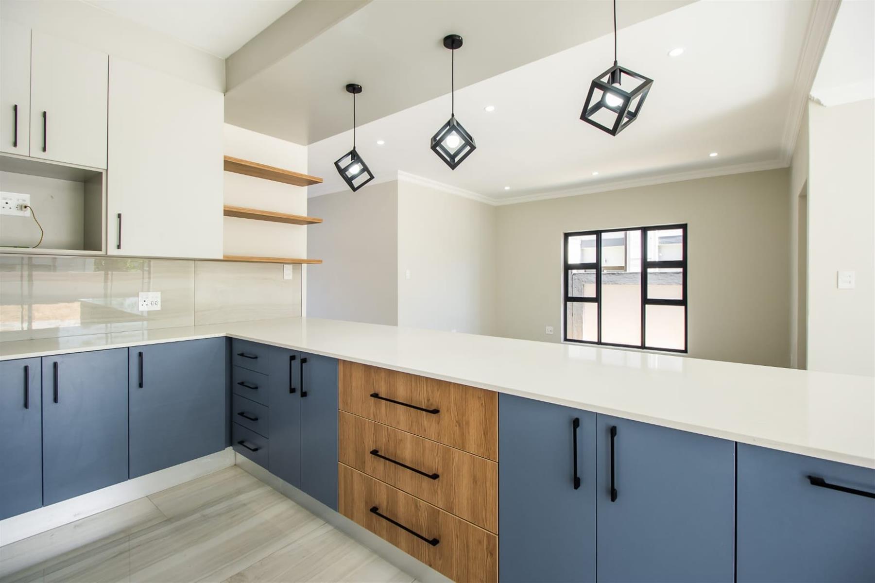 luxurious completed standalone for sale in Roodepark Eco Estate Kameeldrift East Pretoria Gauteng