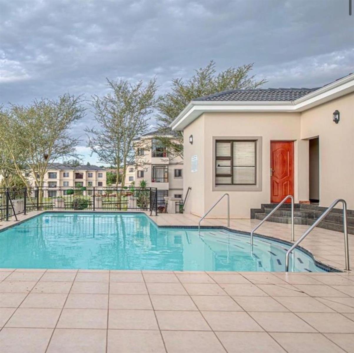 Modern 3bedroom Apartment in Summerset