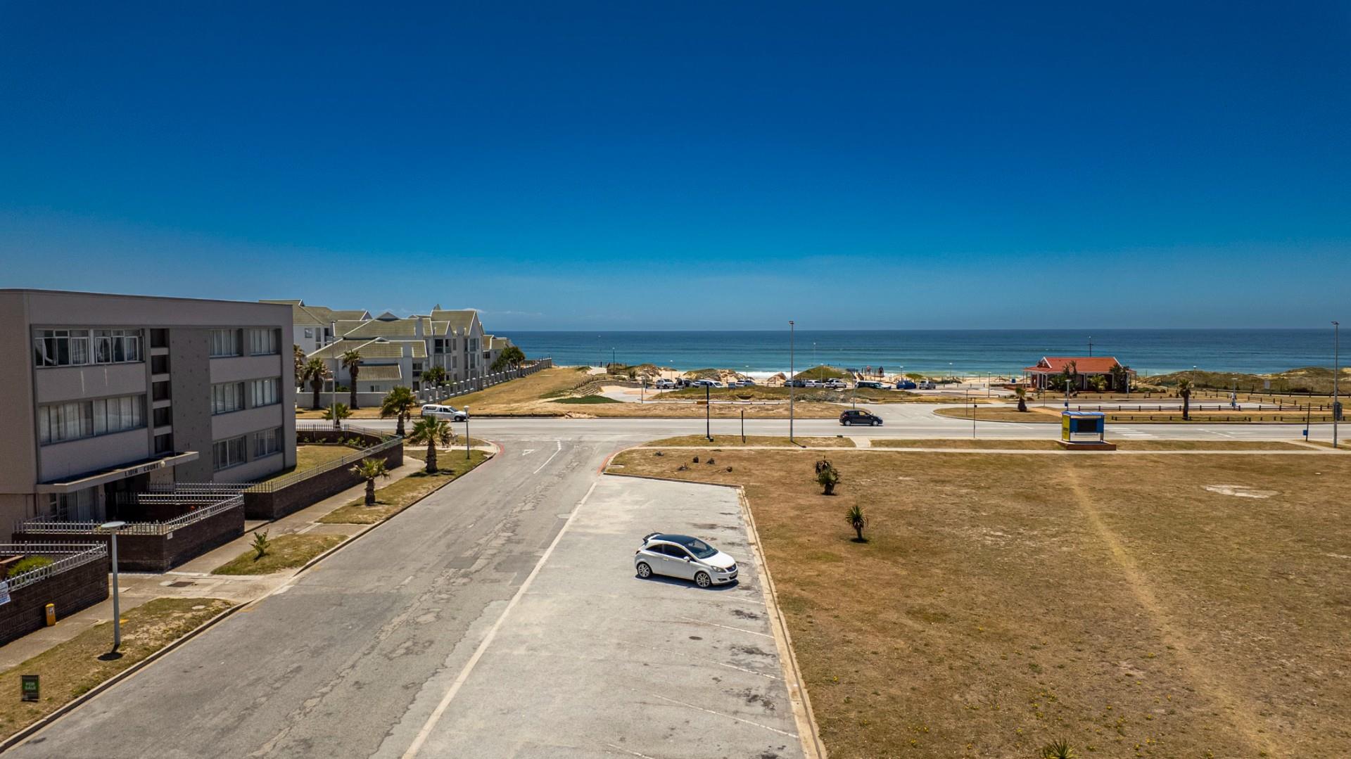 2 Bedroom Apartment in Summerstrand