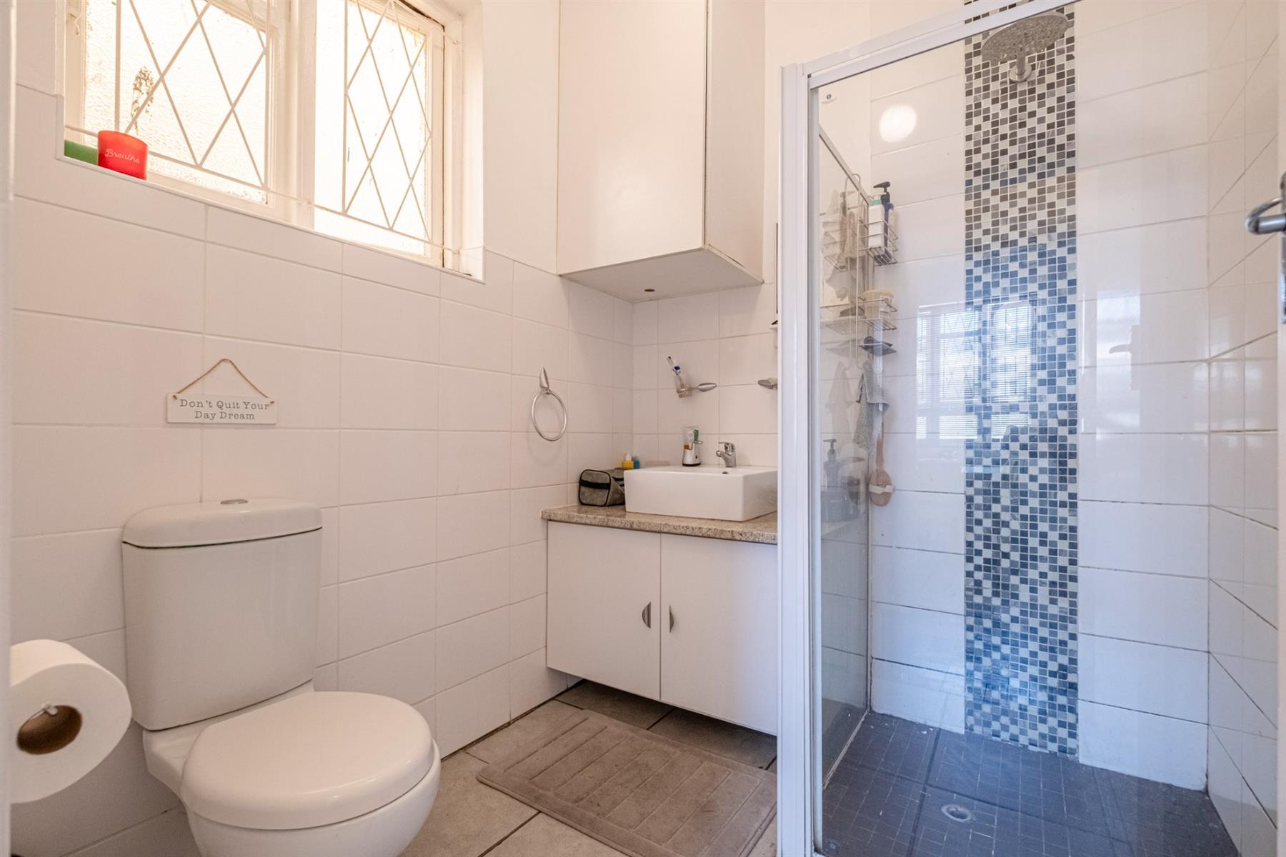 2 Bedroom Apartment in Summerstrand