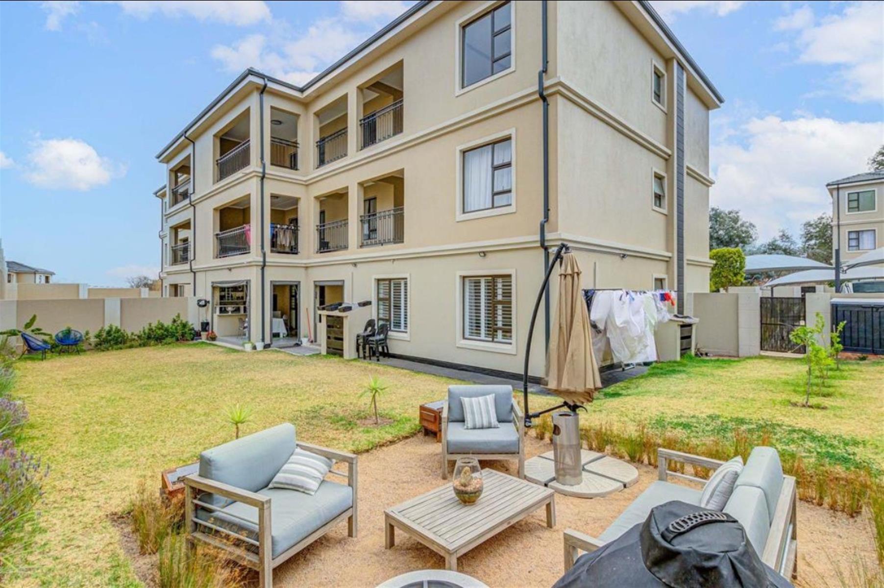 Apartment for sale in Carlswald, Midrand, 173 m²