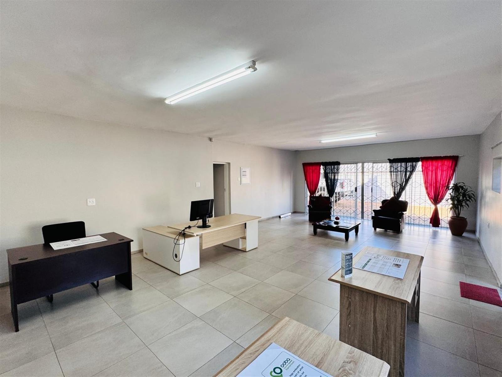 House For Sale in Hartbeespoort, North West