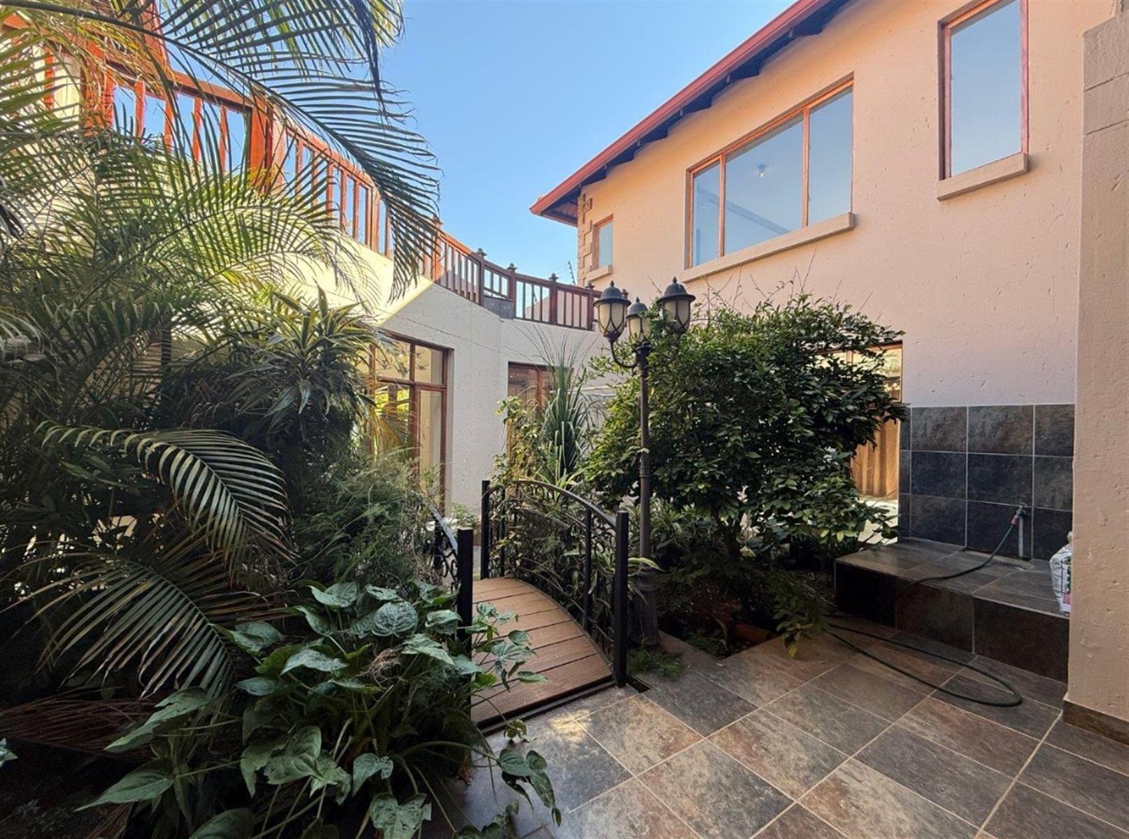 House For Sale in Birdwood Estate, Hartbeespoort, North West