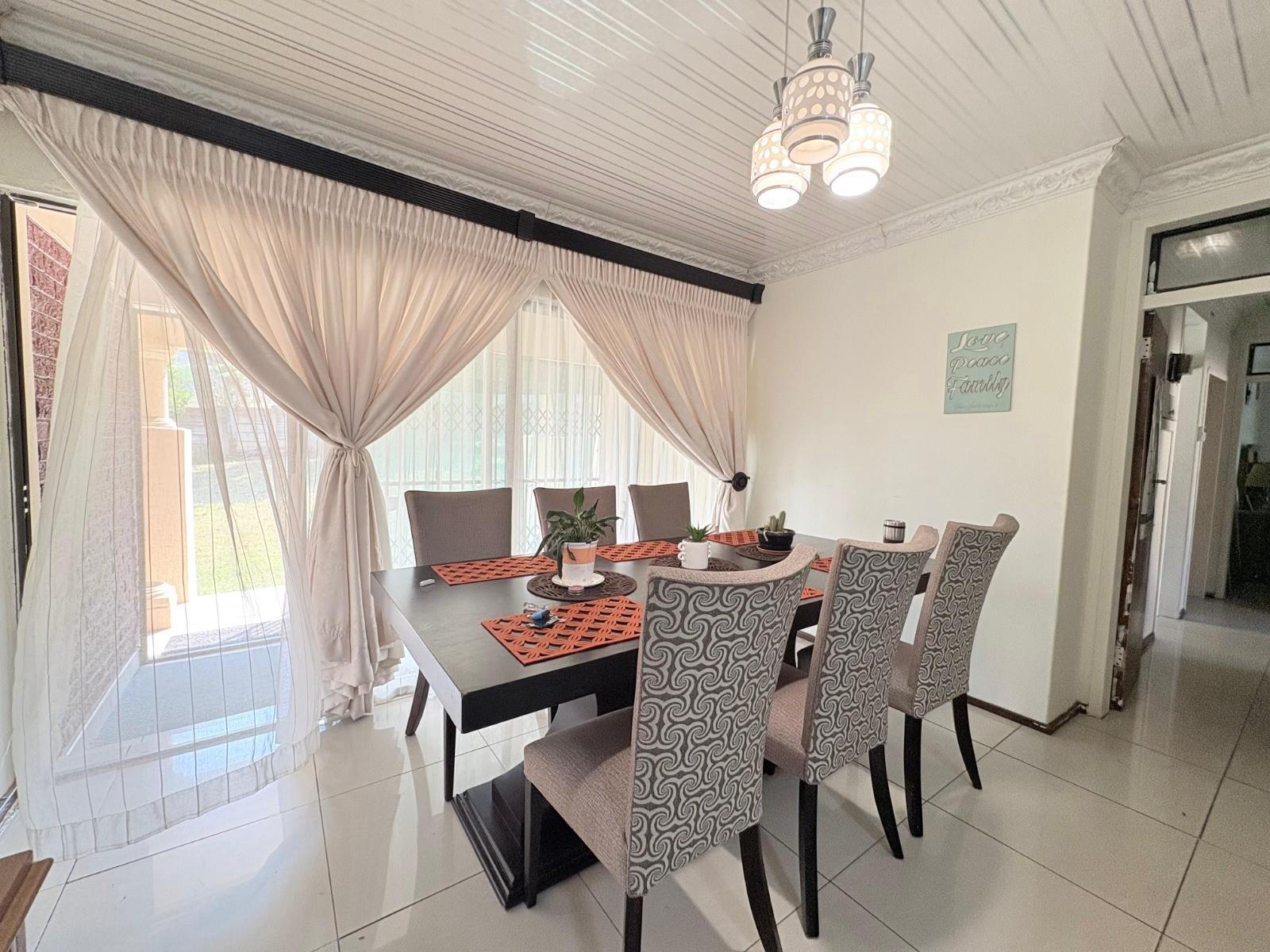 Exceptional 3‑Bedroom Family Home for Sale in Sunnyridge - Space, Comfort and Modern Living
