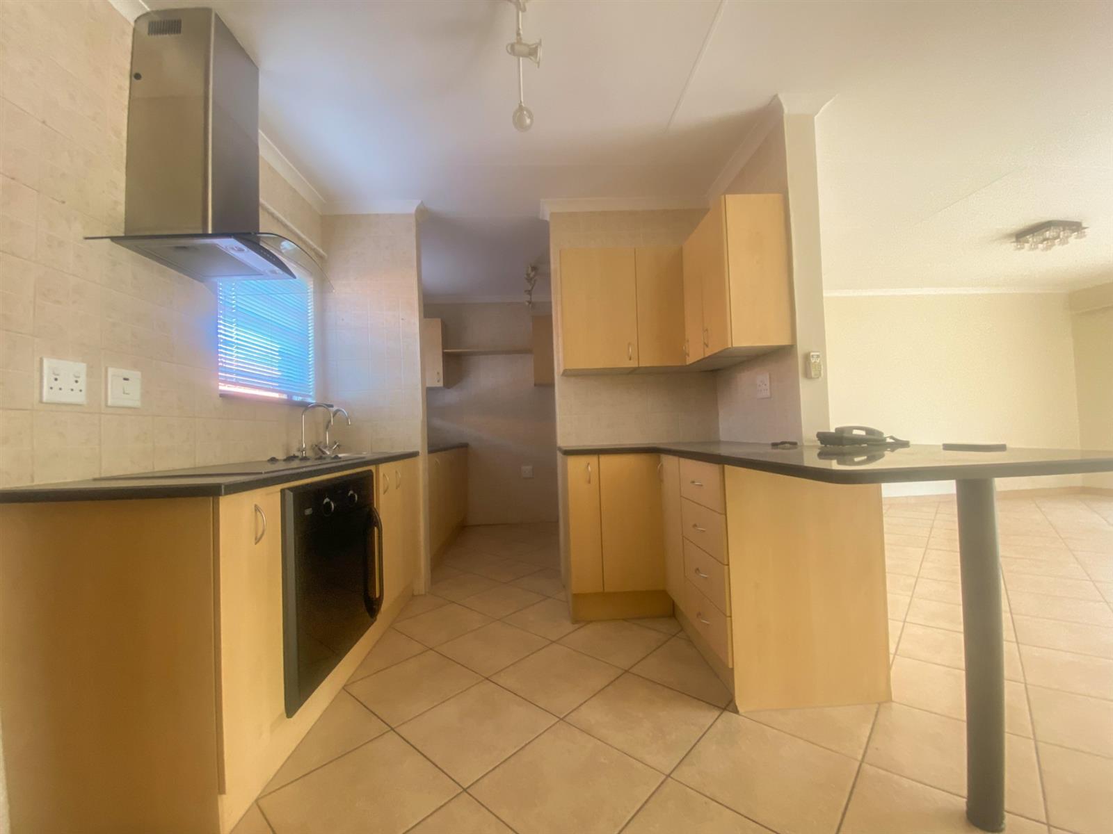 Spacious Wheelchair-Friendly Retirement Home with Excellent Amenities