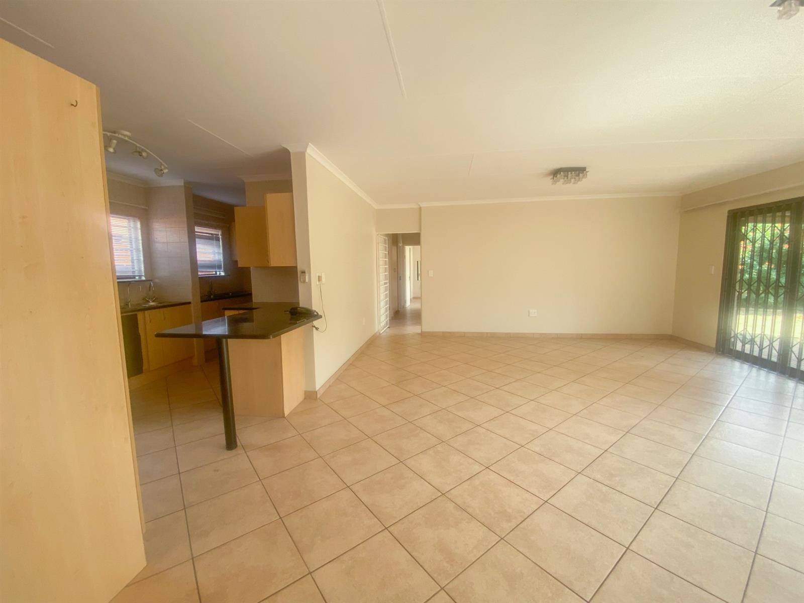 Spacious Wheelchair-Friendly Retirement Home with Excellent Amenities