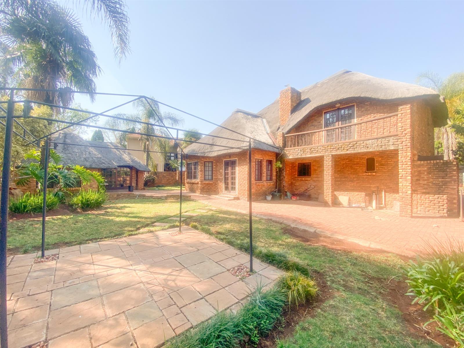 Charming Thatch Roof Family Home in the Heart of Moreletapark