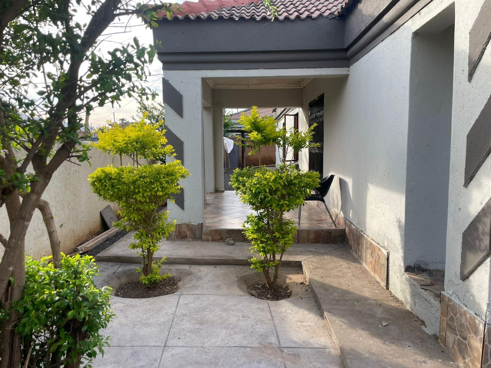 House For Sale in Burgersfort