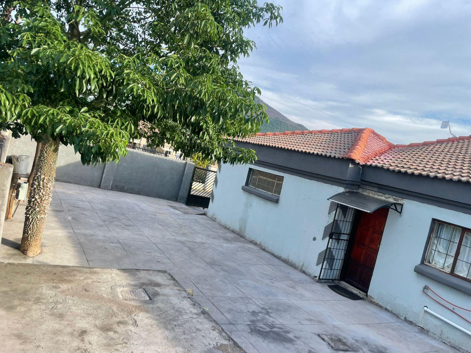 House For Sale in Burgersfort