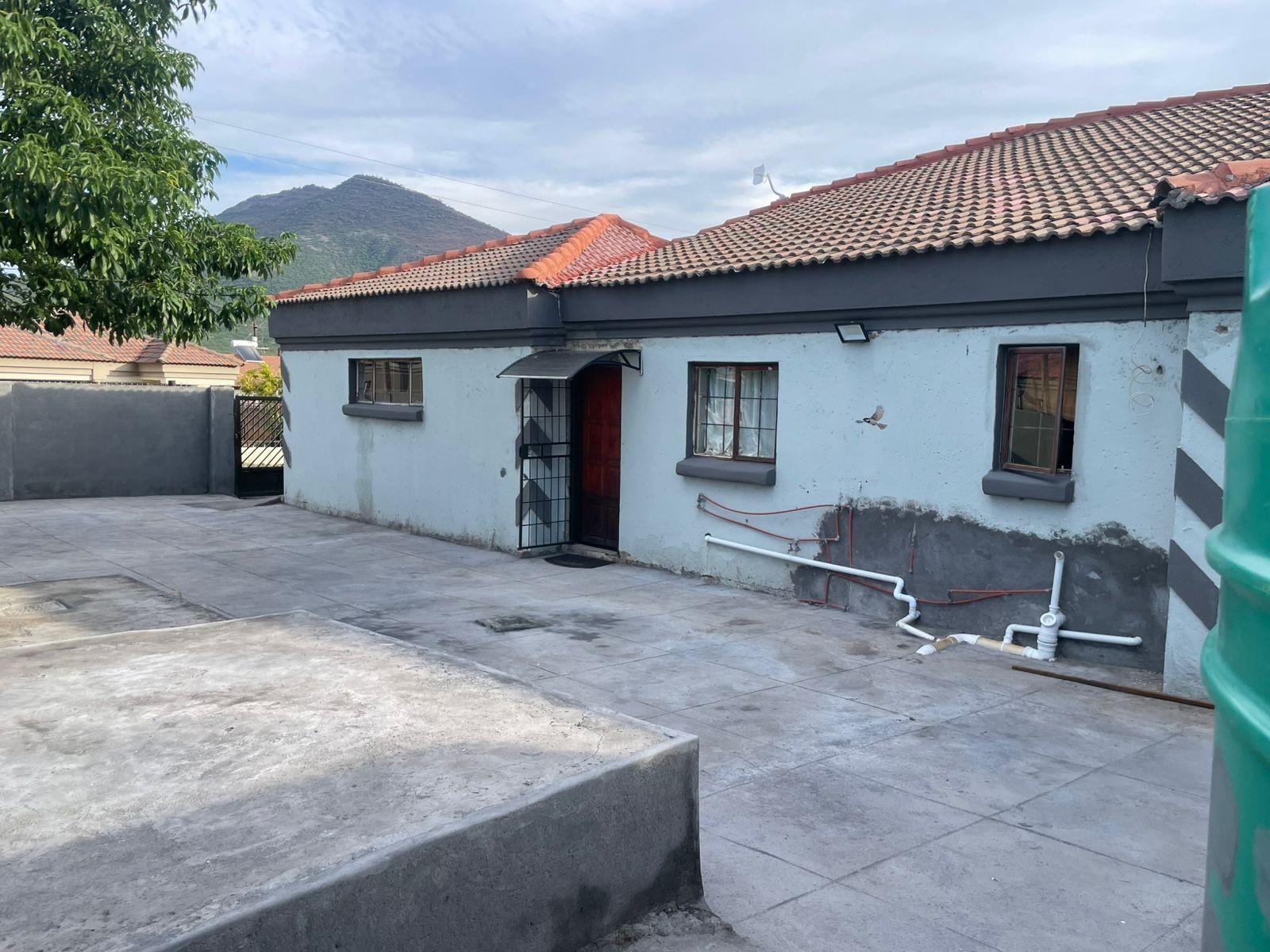 House For Sale in Burgersfort