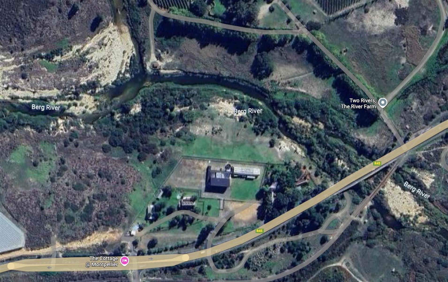 Exceptional Riverside Farm in the Prestigious Franschhoek Valley